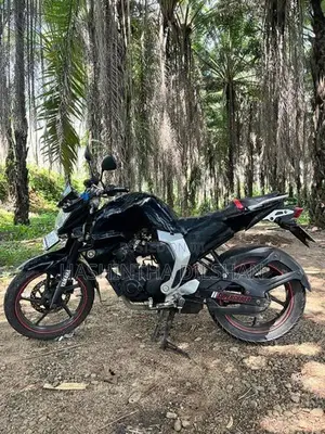 Yamaha Fazer V2 2016