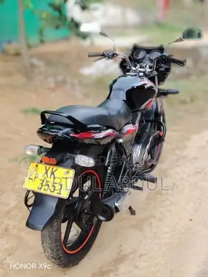 Bajaj Discover 2012