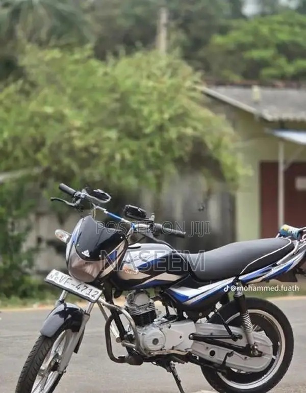 Bajaj CT100 2010