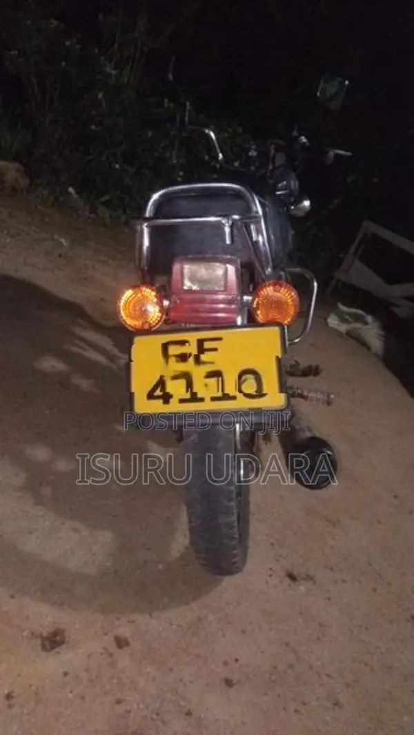 Bajaj Boxer 2002