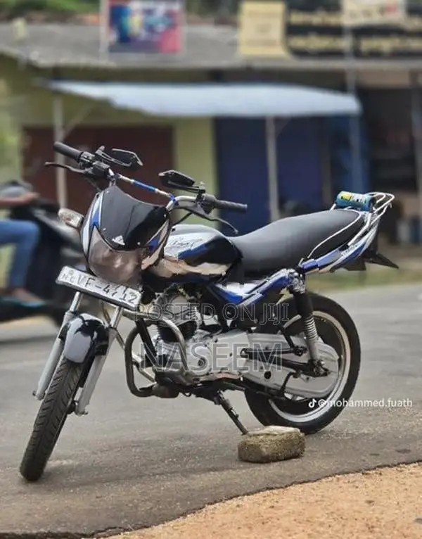 Bajaj CT100 2010