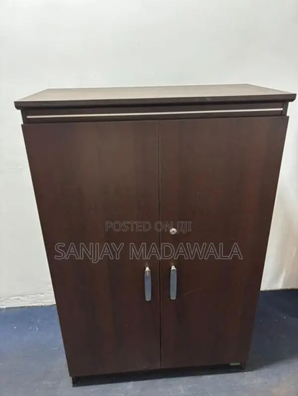 Damro 3 Seats with Table