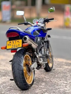 Honda Hornet CH 130 2012