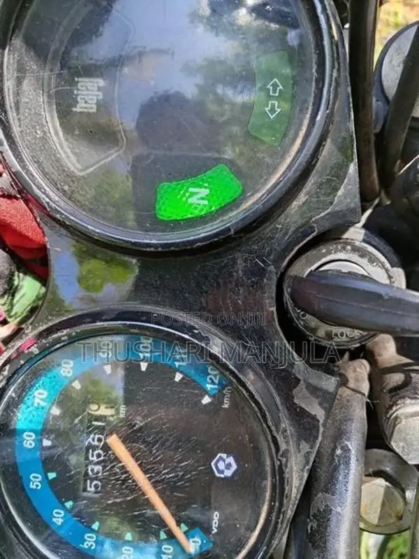 Bajaj Boxer 2002