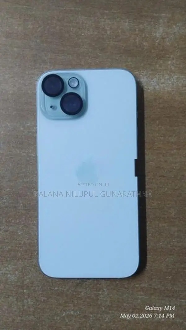 Apple iPhone 15 Green (Used)