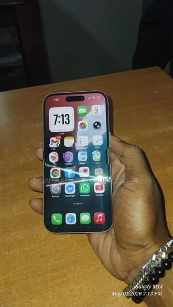 Apple iPhone 15 Green (Used)
