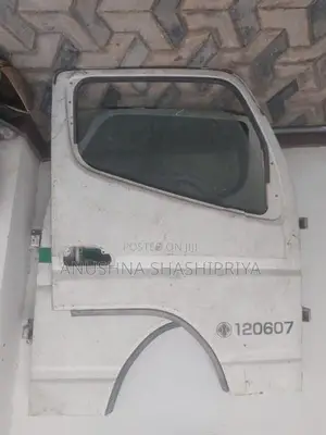 Mitsubishi Canter Doors