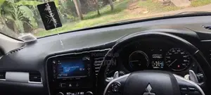 Mitsubishi Outlander 2014