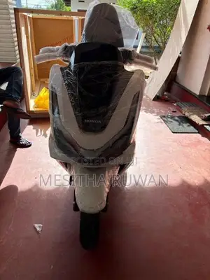 Honda PCX 125 2025