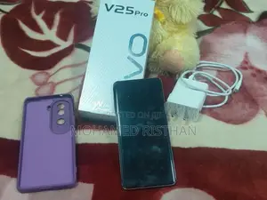 iqoo Z9s (Used)