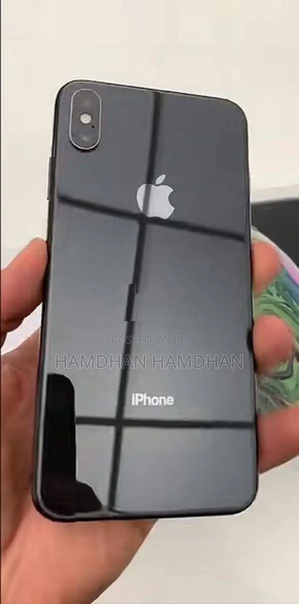 Apple iPhone XS Max (Used)
