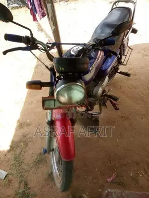 Hero CD 100 2000