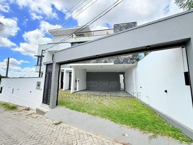 Modern Luxury House for Sale – Thalahena, Malabe