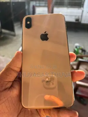Apple iPhone XS (Used)