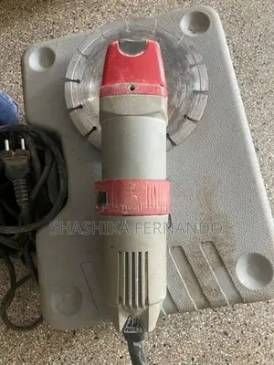 Grinder Machine