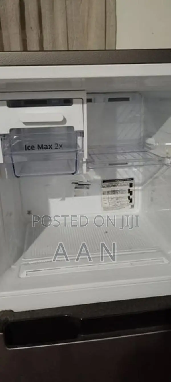 Samsung Inverter Refrigerator 216L