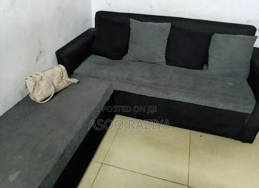 Sofa Set