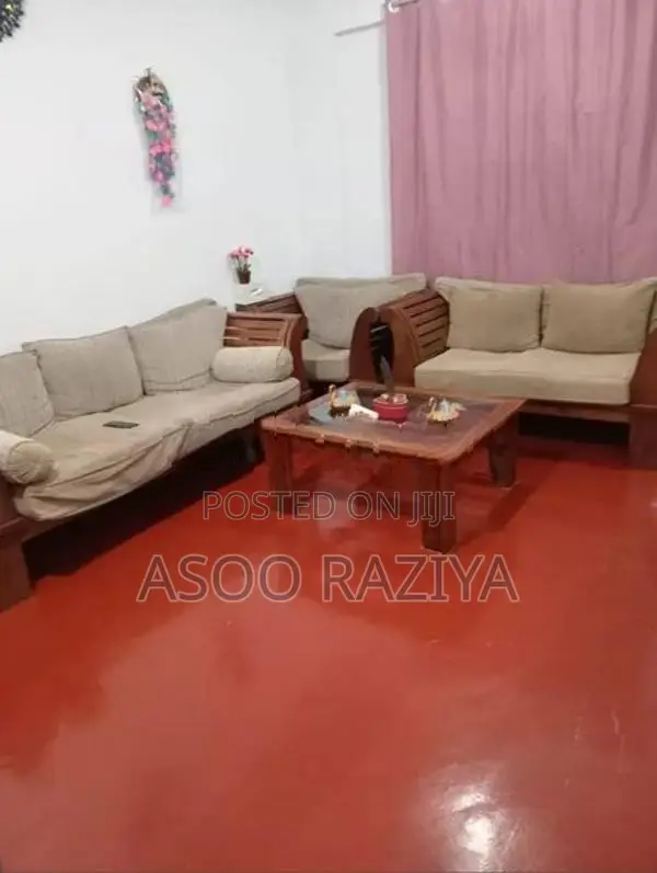 Sofa Set