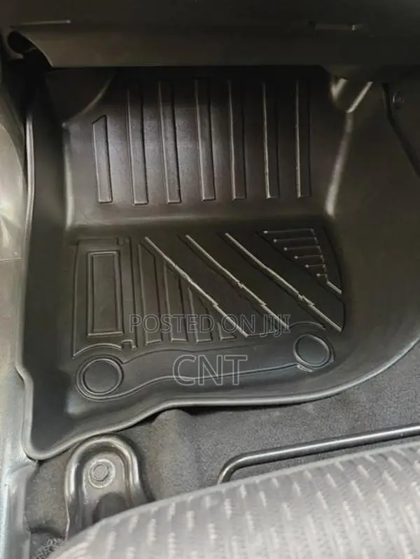 Honda Fit GP5 Carpet