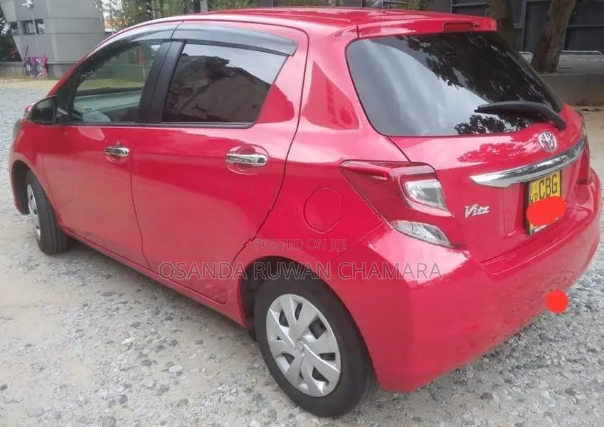 Toyota Vitz 2016