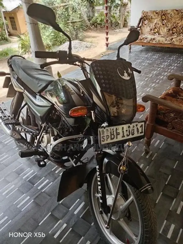 Bajaj Platina 100 ES 2019