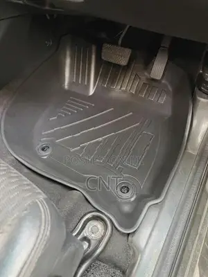 Honda Fit GP5 Carpet