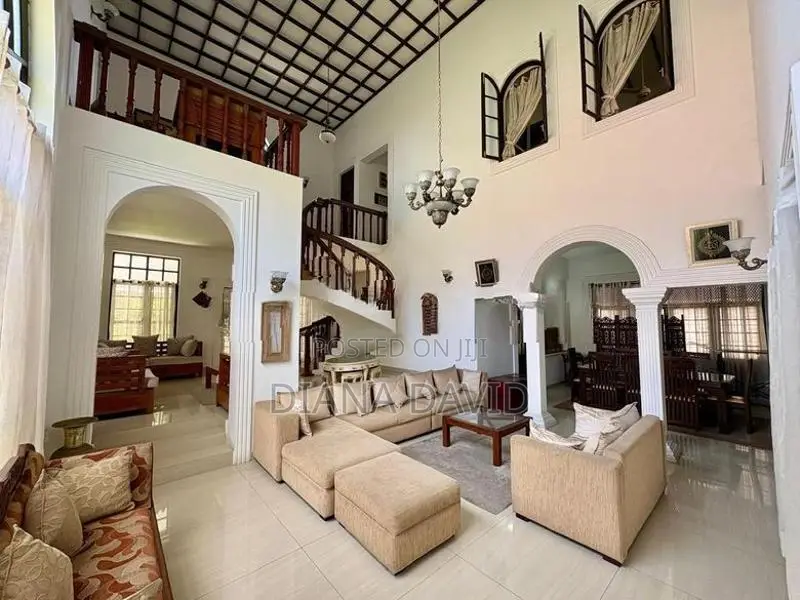 Luxury Two Storey House for Sale Bambalapitiya