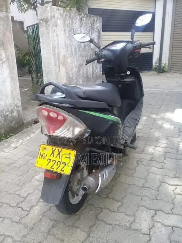 TVS Streak 2012
