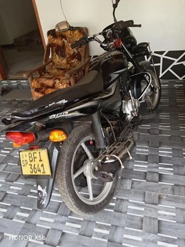 Bajaj Platina 100 ES 2019