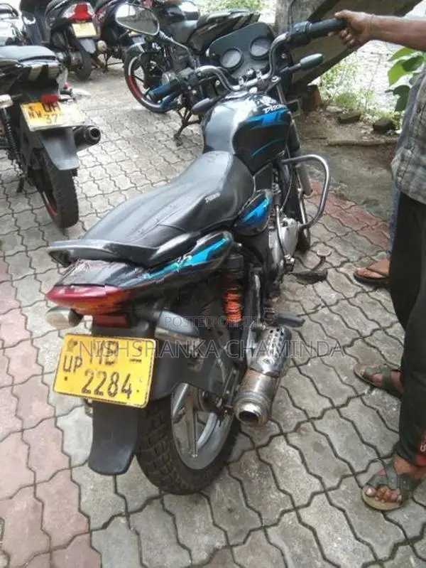 Bajaj Discover 125 2004