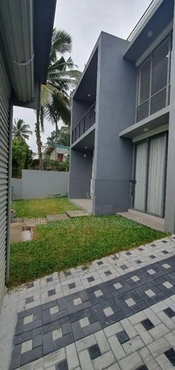 3 Bedroom Two Storey New House for Rent in Nawagamuwa