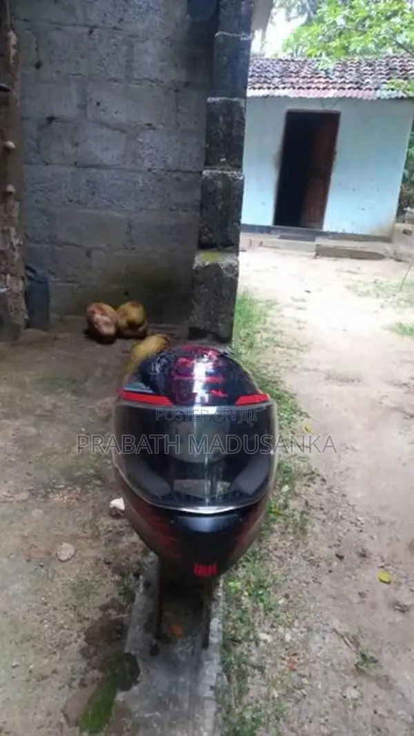 හෙල්මට්