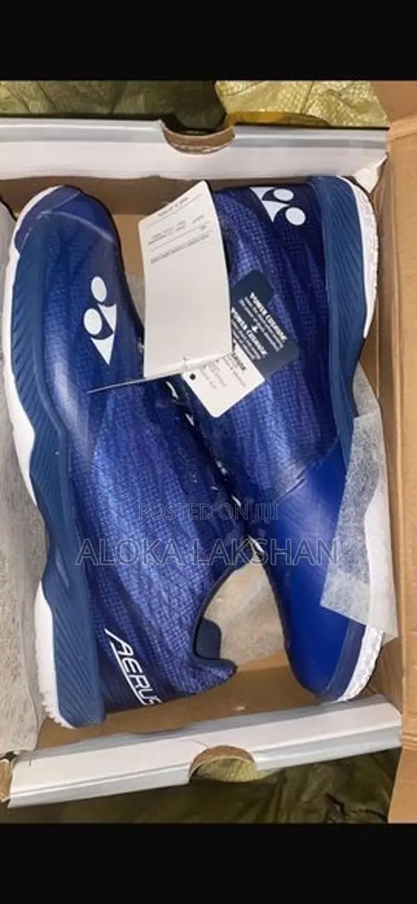 Aerus Yonex Shoes Blue