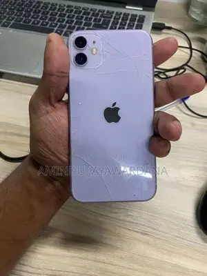 Apple iPhone 11 128GB (Used)