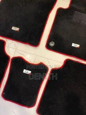 Toyota Prius GS Carpet