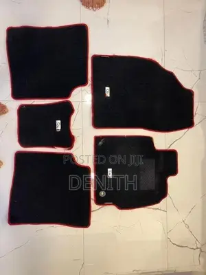 Toyota Prius GS Carpet