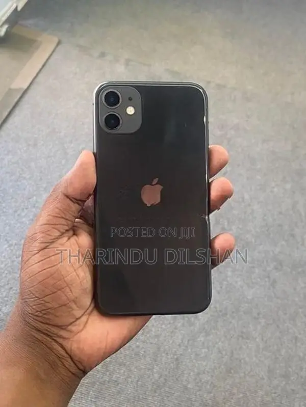 Apple iPhone 11 (Used)