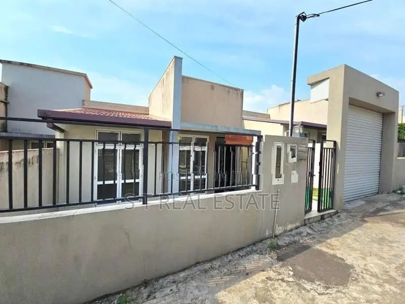 02 Br Single Storey House for Sale in Jayaliyagama