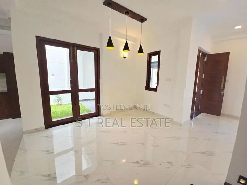 Newly Build Luxury Three Storey House for Sale in Kottawa