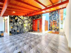 Newly Build Luxury Single Storey House for Sale in Athurugiriya