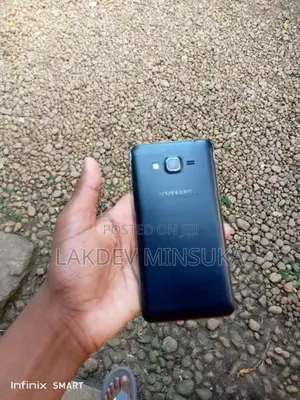 Samsung Galaxy J2 (Used)