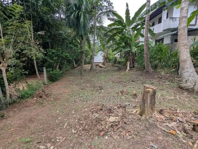 Land for Sale in Kadawatha