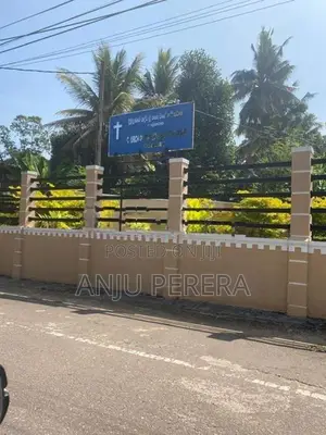 Land for Sale in Polgahwatha Ganemulla