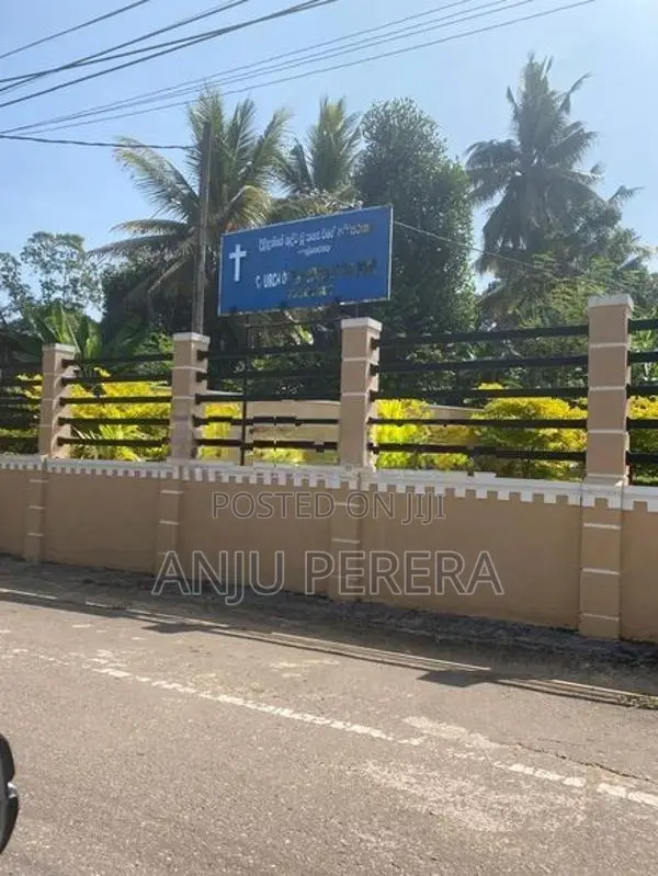 Land for Sale in Polgahwatha Ganemulla