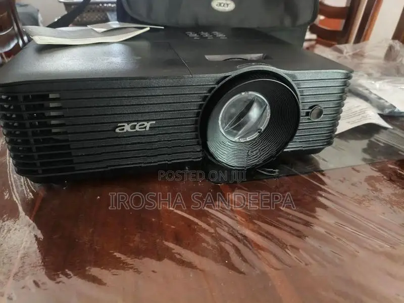 Acer XGA Projector