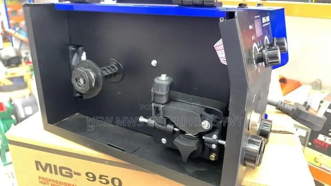 MIG-950 IGBT 3 200A Welding Machine ( 3-in-1 Inverter )