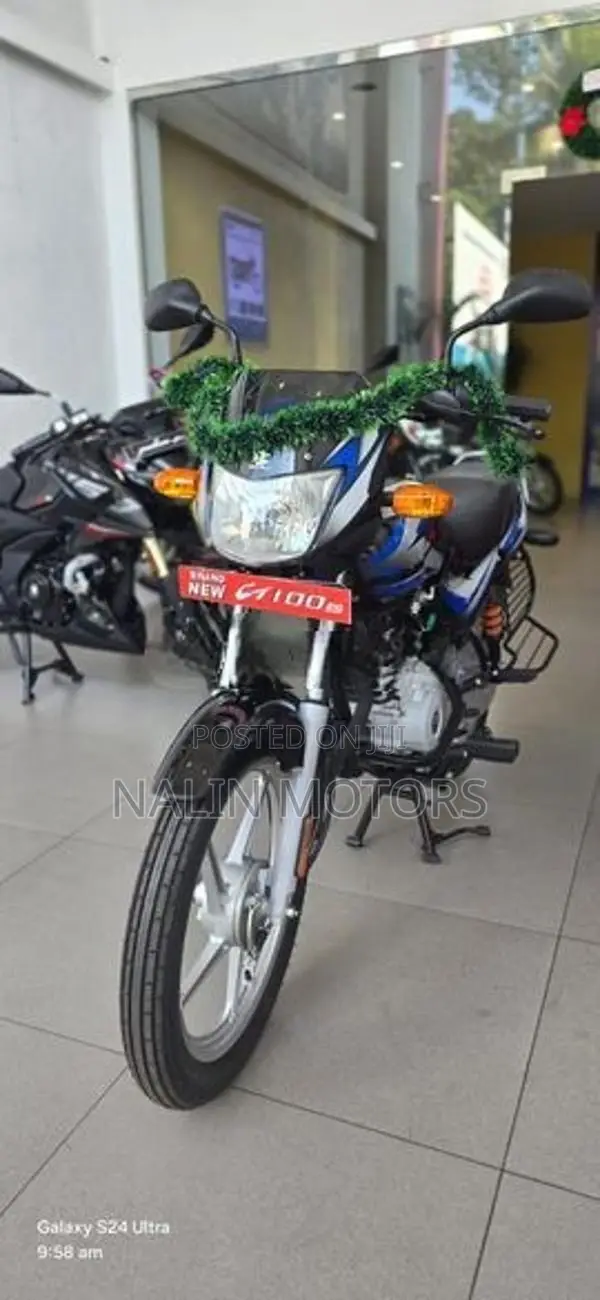 Bajaj CT100 2026