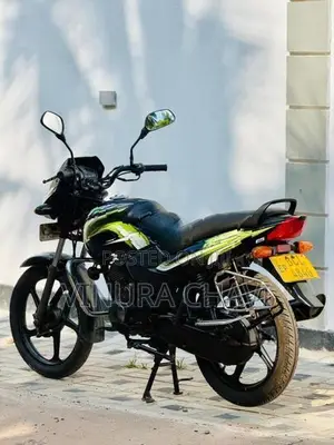 TVS Metro 2015