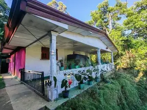 අංග සම්පූර්ණ නිවස විකිණීමට දියතලාව
