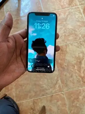 Apple iPhone X (Used)